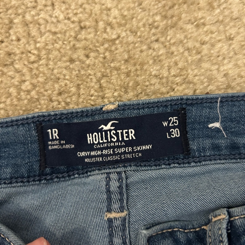 Hollister skinny jeans